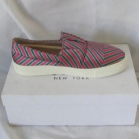Cecelia New York Rooney Slip On Loafer Shoes Pink Blue-NIB Size 8.5M - Picture 5 of 5